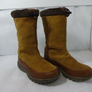 Mountrek Lizzie Cabin Women Size 6 Brown Suede Waterproof Pull On Boots